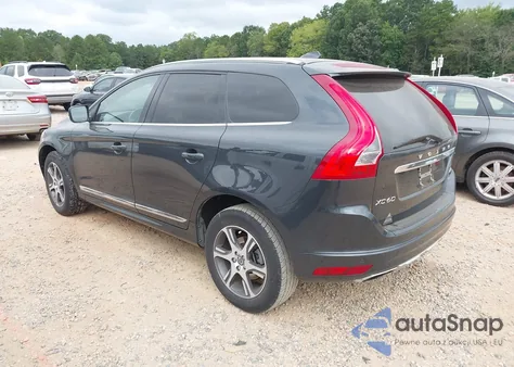 2015 Volvo Xc60 T6 z USA, uszkodzony, nr VIN YV449MDK2F2709324